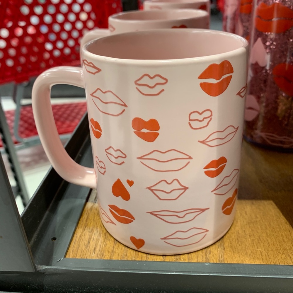 Starbucks lip stamp valentines mug 2021